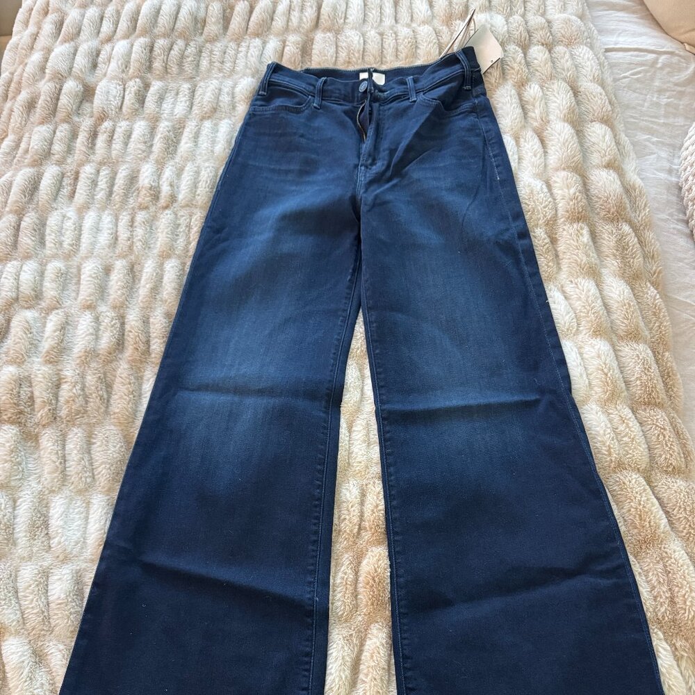 MOTHER The Hustler Roller Sneak dark blue denim size 28 NWT
